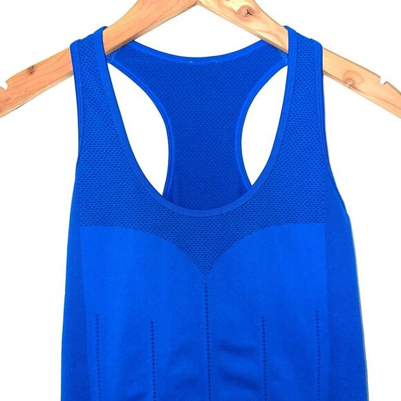 Fabletics Delta Cobalt Blue Scoop Neck Seamless Tank Top Size Small - Picture 3 of 11
